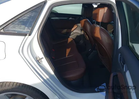 2016 Audi A3 1.8T Premium из США, поврежденный, VIN WAUA7GFF1G1049231